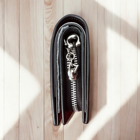 Coach Happy dog wallet - Picture 3 of 8